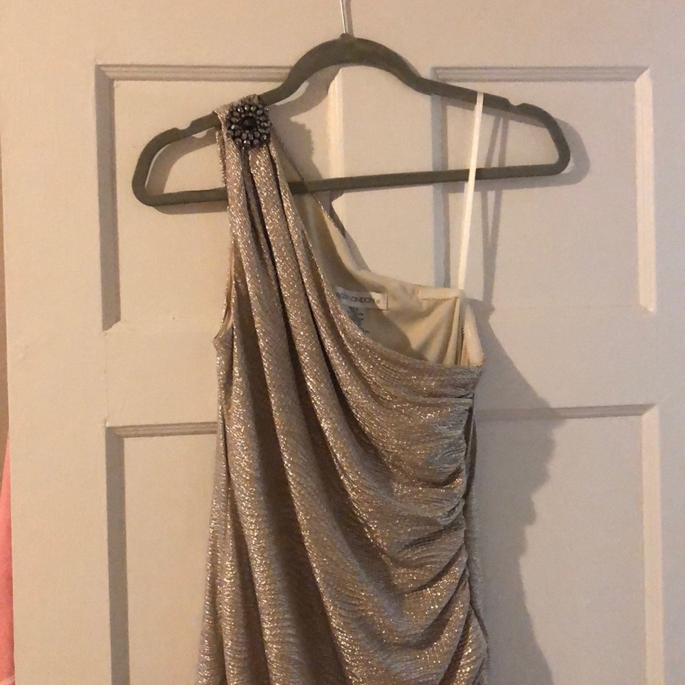 Champagne cocktail dress- Maggy London size 6